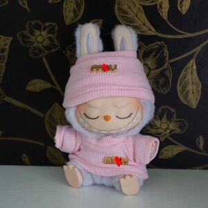 Labubu Clothes Pink Beanie and Shirt (DOLL NOT INCLUDED)